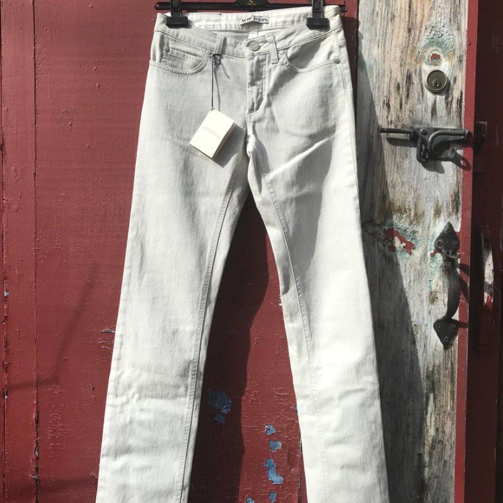 NWT Acne Grey Over-Dyed Jeans Size 26/34